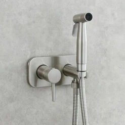 Toilet Spray Kit，Toilet Bidet Sprayer, Bidet Shower Sprayer Kit Brass Mixer Tap Wall Mounted Silver