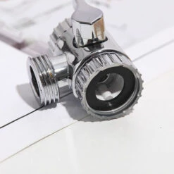 Diverter For Shower Column, Suitable For Diverting The Bathroom Pipe, In Plastic