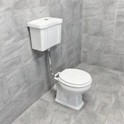 Savoy Traditional Victorian Low Level Toilet WC + Heavy Duty Seat + Top Flush